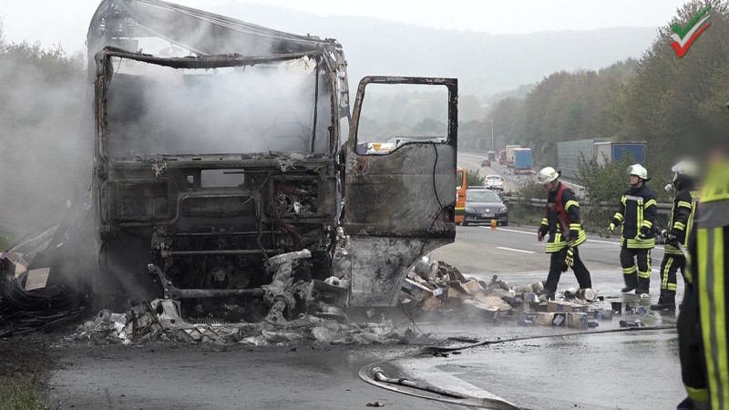 Stundenlange Staus nach LKW-Brand auf der A1 bei Hagen – Autofahrer brauchten Nerven und Geduld