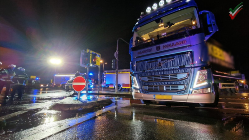 LKW erfasst an der Kreuzung Hengsteyseestraße einen Fußgänger