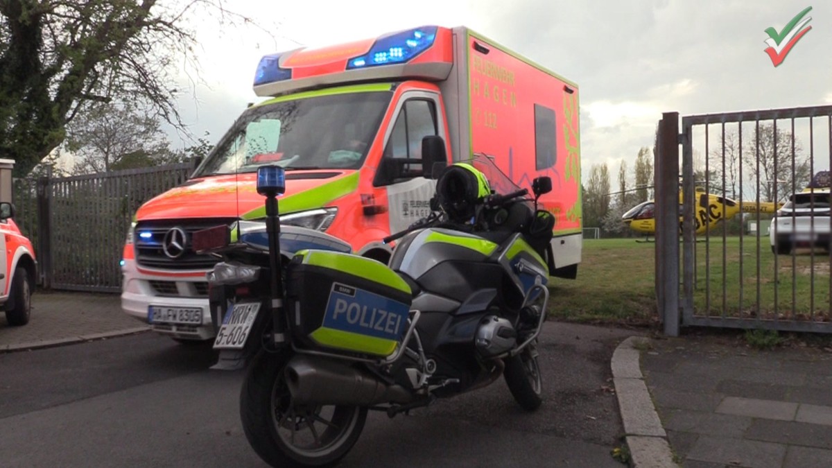 [Rettungshubschrauber-Einsatz] Kind (5) stürzt aus Fenster im 2. Stock Christoph 8 D-HDEC