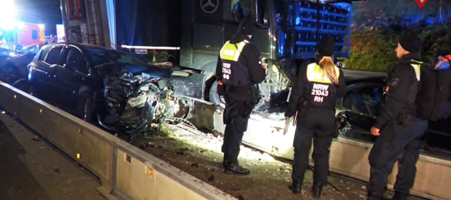 A46/A1 – Lkw-Fahrer sorgt für Chaos auf mehreren Autobahnen – 50 Unfälle, 19 Verletzte