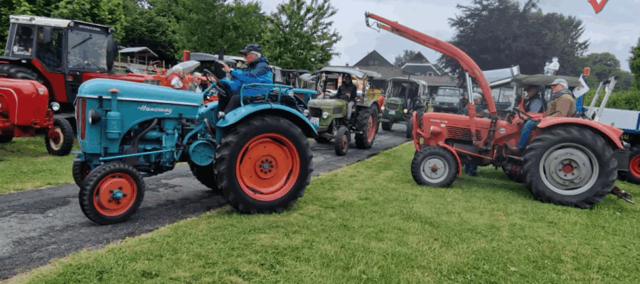 Treckertreffen am Landhaus Preuß in Hattingen | Trecker Traktoren SoundOldtimer Trecker-Treffen an der Eventscheune beim Landhaus Preuß in Hattingen Wodantal – 29. Mai 2025